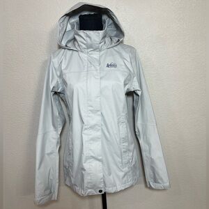 REI Rainier 2.5L Peak Rain Jacket
